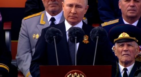 С каким обращением выступил Владимир Путин 9 мая 2022 года?