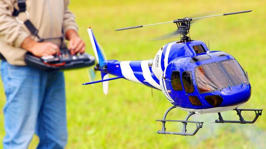 Вертолеты на радиоуправлении: на что обратить внимание при покупке игрушки 