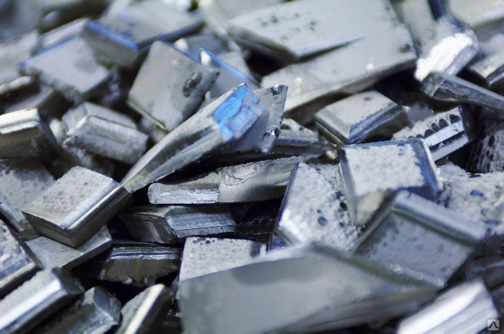 Цены на никель обновили 10-летний максимум, преодолев отметку в 23 000 долларов за тонну