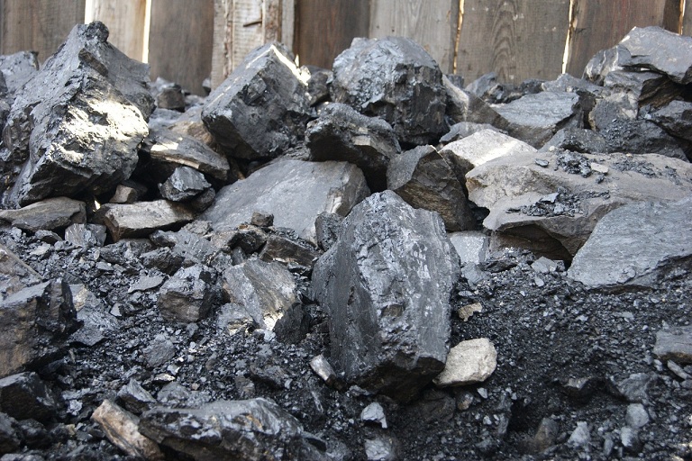 Власти Тувы объяснили причины введения угольной квоты в регионе