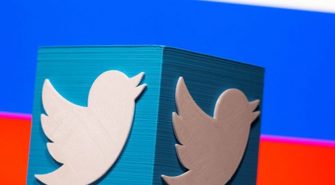 Кто станет крупнейшим акционером соцсети «Твиттер» в истории