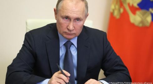 Владимир Путин подписал закон об отмене НДС в России