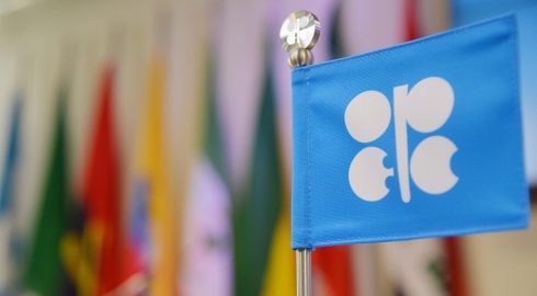 Генсек ОПЕК: пика спроса на нефть не ожидается