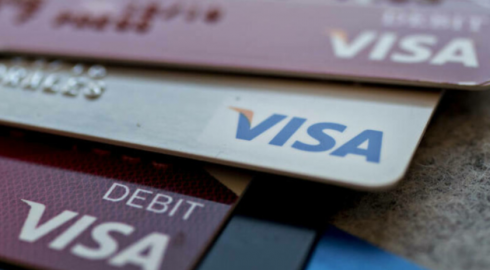 В Промсвязьбанке рассказали пользователям, что будет с картами Visa в России