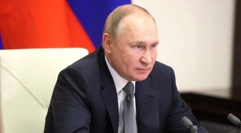 Владимир Путин сегодня созвал внеочередное заседание Совета безопасности