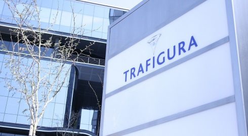 Trafigura не планирует продавать долю в «Восток ойл» из-за санкций