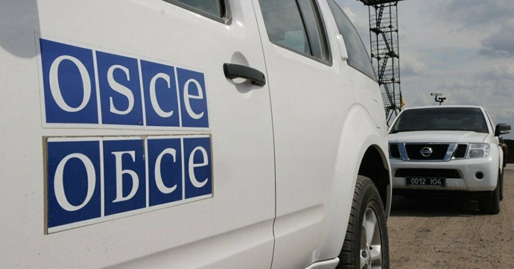 Миссия ОБСЕ приостановила деятельность по ситуации на Украине и экстренно покинула страну.png