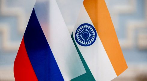 Индия готова перейти на альтернативную валюту в расчетах за российскую нефть