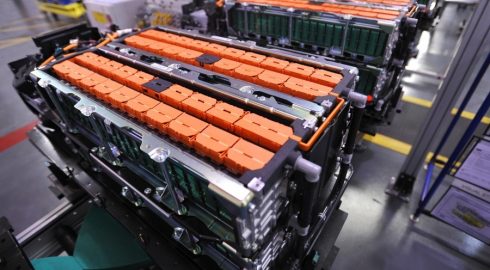 Производителям аккумуляторов потребуется более 400 000 тонн никеля в 2022 году