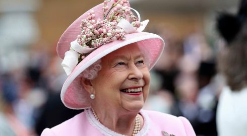 Королева Великобритании отказалась от службы в соборе Святого Павла: почему Елизаветы II не было на мероприятии