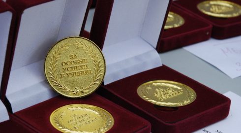 Скандал в Волгограде показал, как баллы за ЕГЭ влияют на золотую медаль