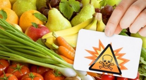 Опасность овощей: какие продукты лучше не употреблять в пищу