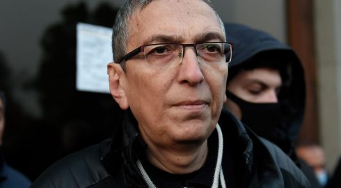 Оппозиционер и продюсер Армен Григорян умер во время заседания суда