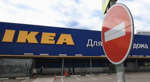Компания IKEA организовала онлайн-очередь на распродажу в России