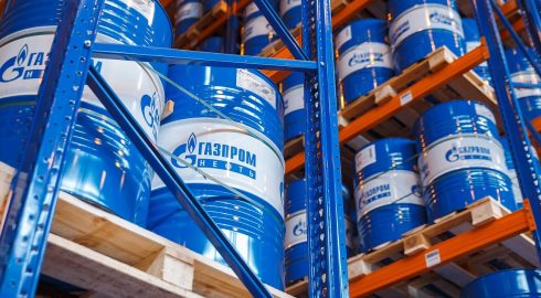 «Газпром нефть» объявила тендер на анализ рынка химических реагентов и флюидов
