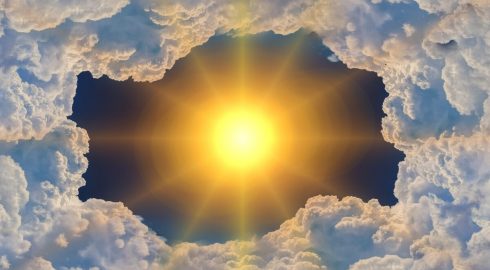 Как пятна на Солнце воздействуют на Землю?