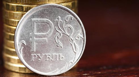 Аналитики предсказали резкие колебания курса рубля: каким он будет с 1 сентября 2022 года