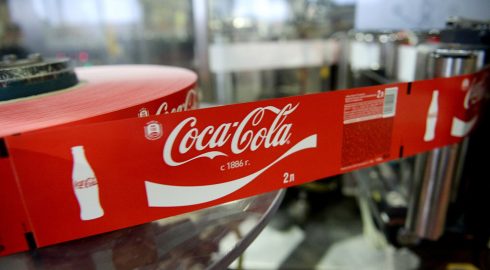 «Праздник от нас уходит»: Coca-Cola не будет работать в России