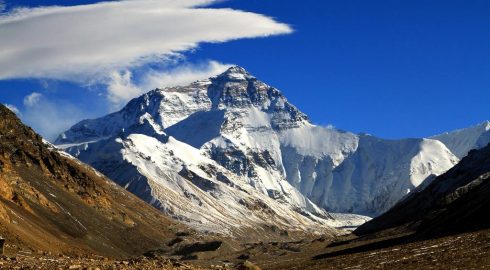Исследователи сделали неожиданную находку на Эвересте