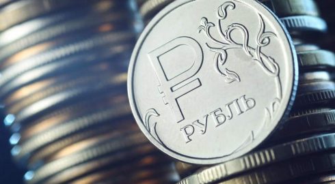 Официальный курс рубля от ЦБ РФ на сегодня, 11 апреля 2023 года: чем грозит ослабления валюты