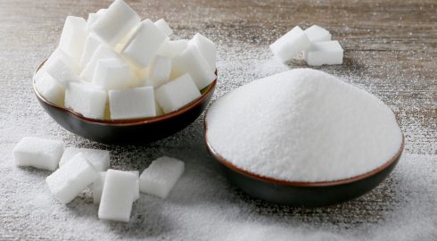 «Белая смерть»: почему в современной еде стало гораздо больше сахара