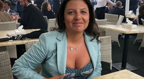 Главный редактор RT Маргарита Симоньян обратилась в суд с иском к Google
