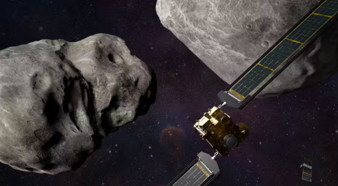 Аппарат NASA впервые в истории человечества сбил крупный астероид