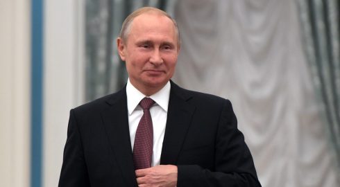 «УГМК-Инвест» получила от Владимира Путина разрешение на покупку ГК «Петропавловск»