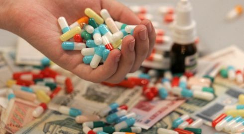 Россия может столкнуться с дефицитом лекарственных препаратов
