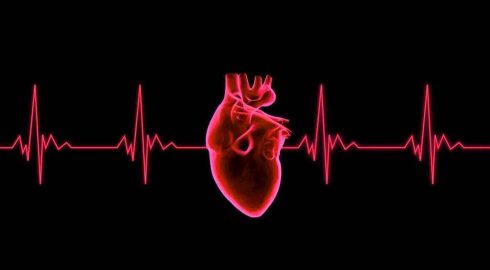 Распространенный утренний симптом, часто игнорируемый, указывает на патологию сердца