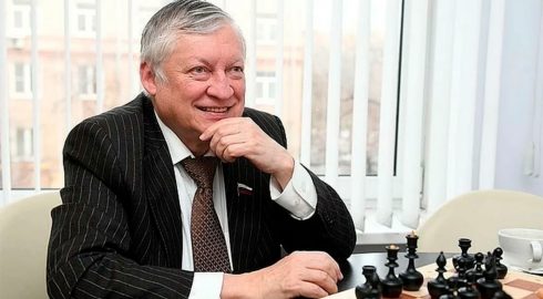 В каком сейчас состоянии именитый российский шахматист Анатолий Карпов