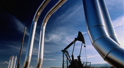 Новак объявил о начале своповых поставок нефтепродуктов между Ираном и Россией