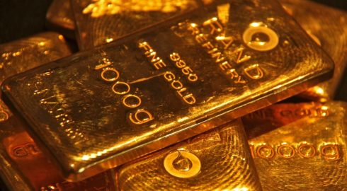 Китай закупил у России более 5 700 кг золота за январь-октябрь 2022 года