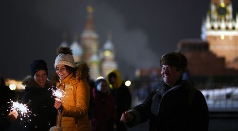 В России изменили календарь праздничных дней: как отдыхаем на Новый 2023 год