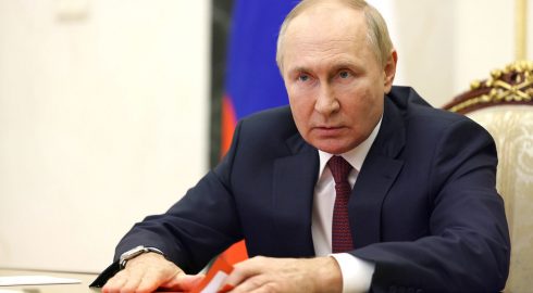 «Ставим заслон диверсантам на Донбассе»: Владимир Путин дал распоряжения силовикам