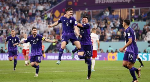 Сборные Аргентины и Польши вышли в стадию плей-офф на ЧМ-2022 в Катаре