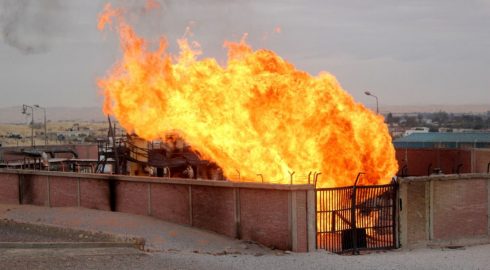 В Марокко прогремел мощный взрыв на газохранилище: есть ли пострадавшие