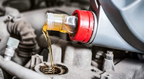 Опасное масло для двигателя машины: что выбрать, 5W30 или 5W40