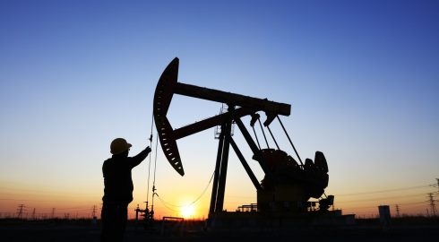 «Хитрый ход»: почему Россия добровольно снизила добычу нефти