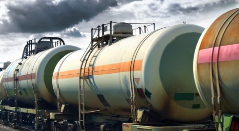 Нефтяные компании жалуются на проблемы с перевозкой грузов по железной дороге