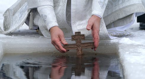 Вопросы о Крещении, которые были без ответа: в смысл купания во время праздника