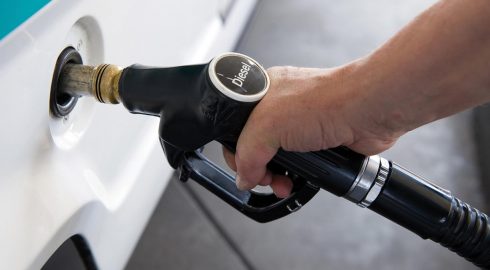 Дизельное топливо в России дешевеет на фоне приближения европейского эмбарго