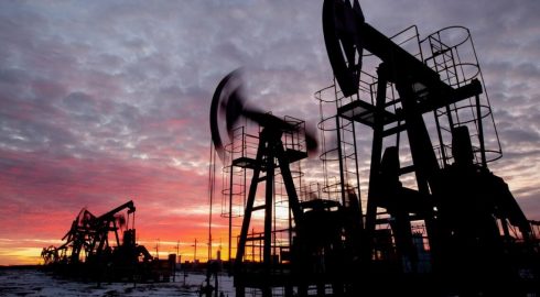 Будет расти хуже: в МЭА пересмотрели мировой прогноз по нефти на 2024 год