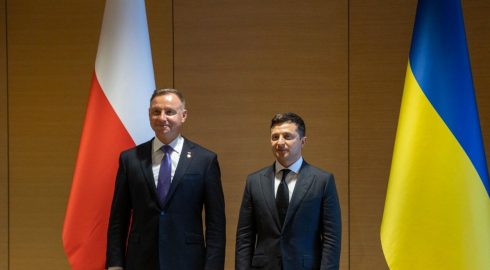Власти Польши готовы заблокировать десятый пакет антироссийских санкций