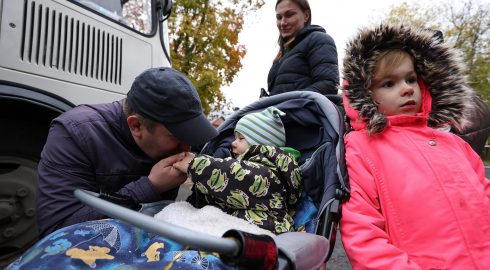 Семьи участников СВО на Украине сохранят право на пользование служебным жильем
