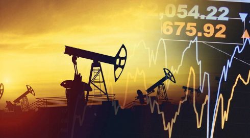 Потолок цен на нефть из России «не сработал»: эксперты указали на просчеты Запада