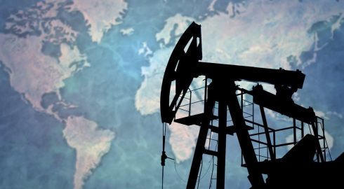 Готовы к новым мерам: страны Персидского залива планируют сохранить добровольное сокращение добычи нефти
