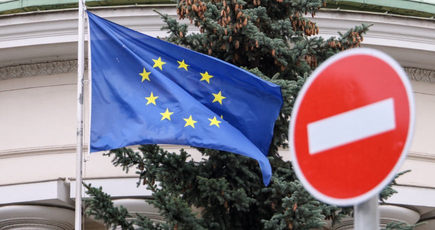 Самоубийственные санкции: страны ЕС понесли убытки из-за снижения турпотока из России