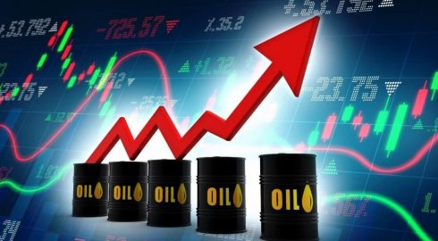 Нефть движется ко второму подряд недельному повышению цены