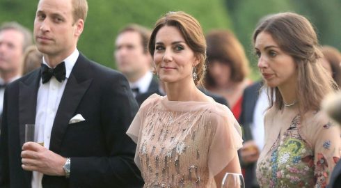 Редкий бриллиант: как выглядела любовница принца Уильяма на коронации Карла III